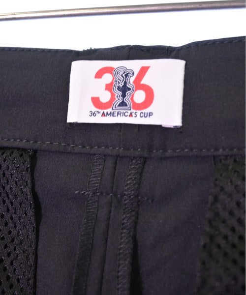 PRADA กางเกงขาสั้น