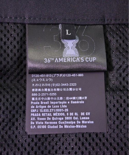 PRADA กางเกงขาสั้น