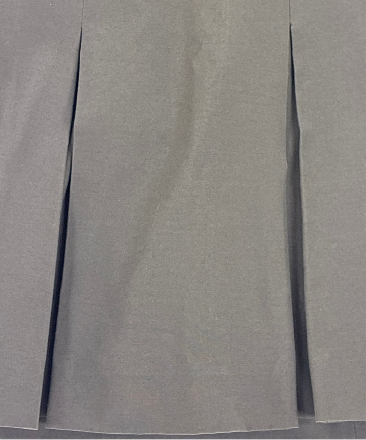 PRADA กระโปรงยาวถึงเข่า