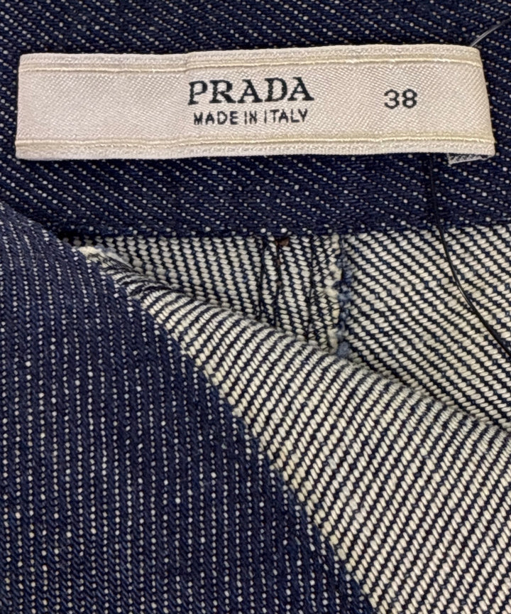 PRADA กระโปรงยาวถึงเข่า