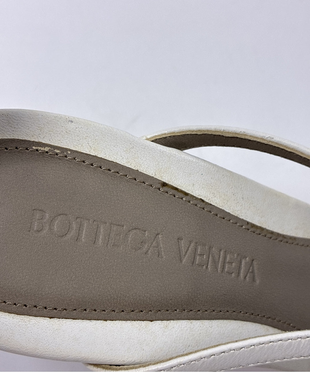 BOTTEGA VENETA รองเท้าสวมทางการ