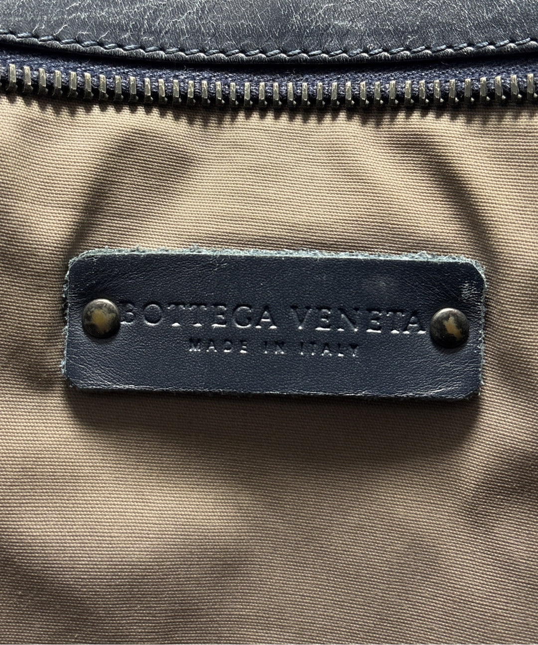 BOTTEGA VENETA กระเป๋าสะพาย