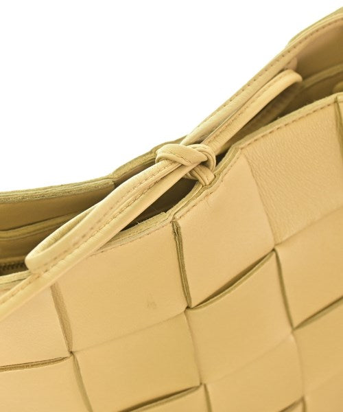 BOTTEGA VENETA กระเป๋าสะพาย