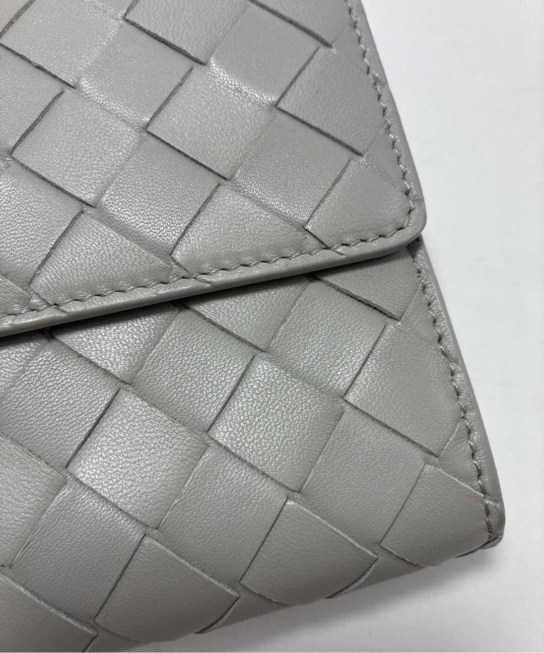 BOTTEGA VENETA กระเป๋าสะพาย