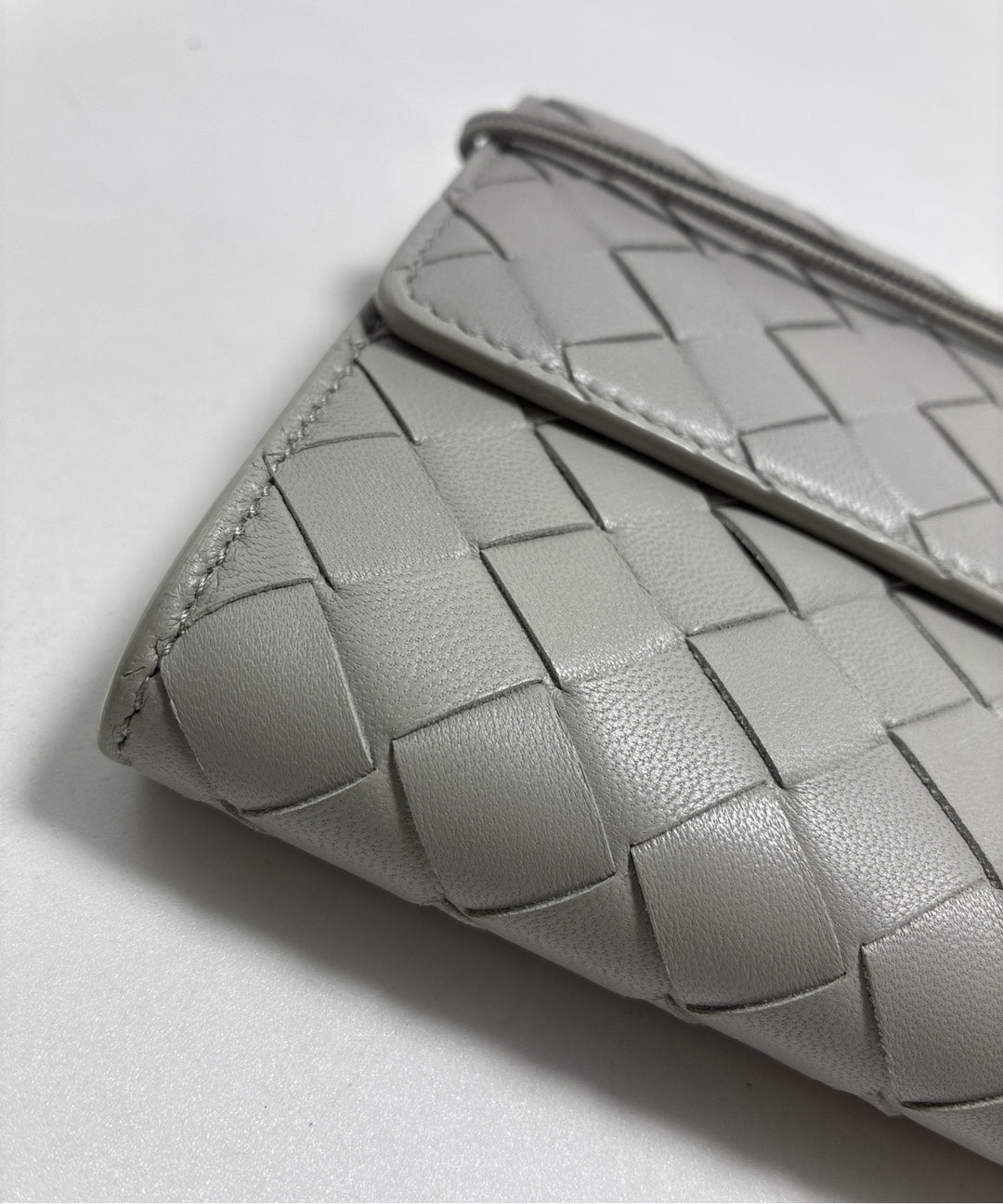BOTTEGA VENETA กระเป๋าสะพาย
