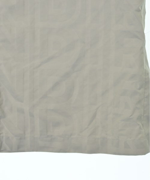 FENDI เสื้อลำลอง