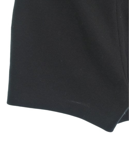 FENDI กางเกงขาสั้น