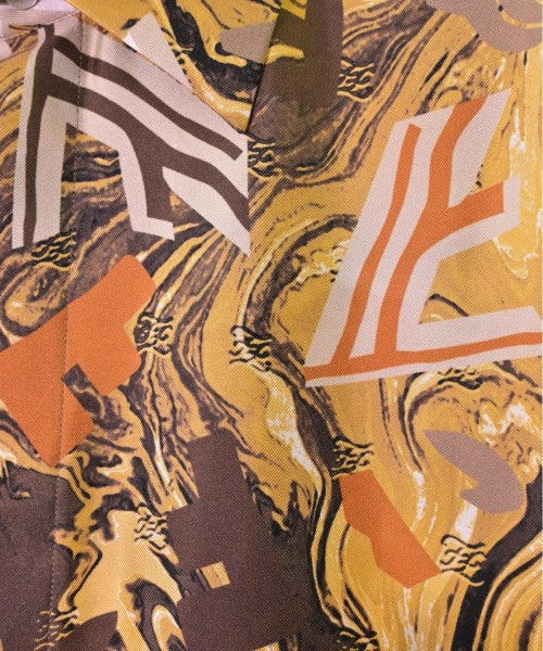 FENDI เสื้อลำลอง