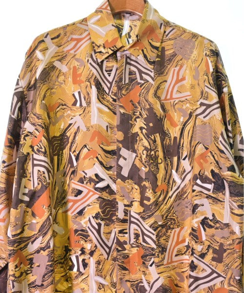 FENDI เสื้อลำลอง