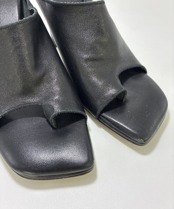 BOTTEGA VENETA รองเท้าส้นสูง