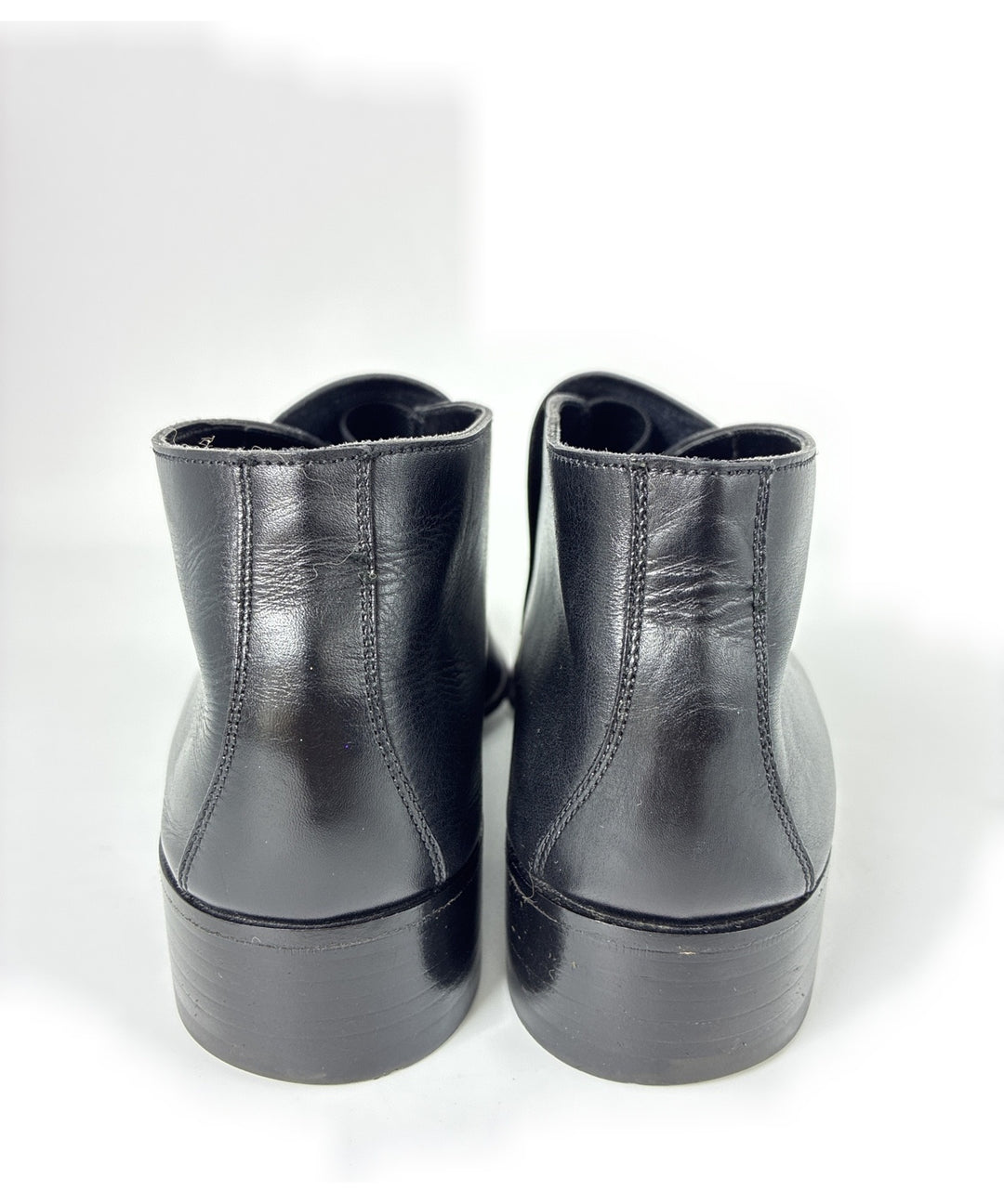 BALLY รองเท้าสวมทางการ