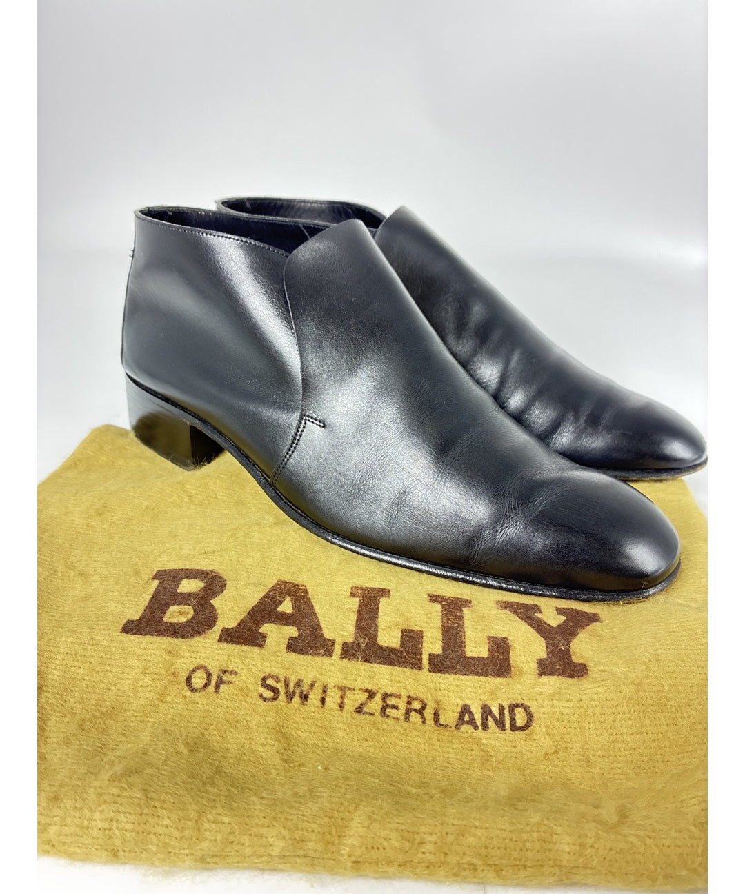 BALLY รองเท้าสวมทางการ