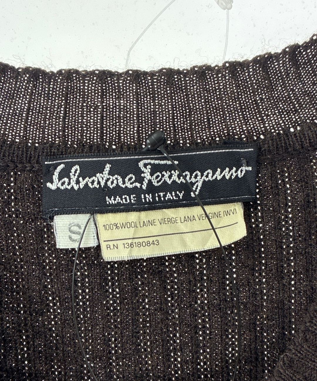 Salvatore Ferragamo เสื้อถัก