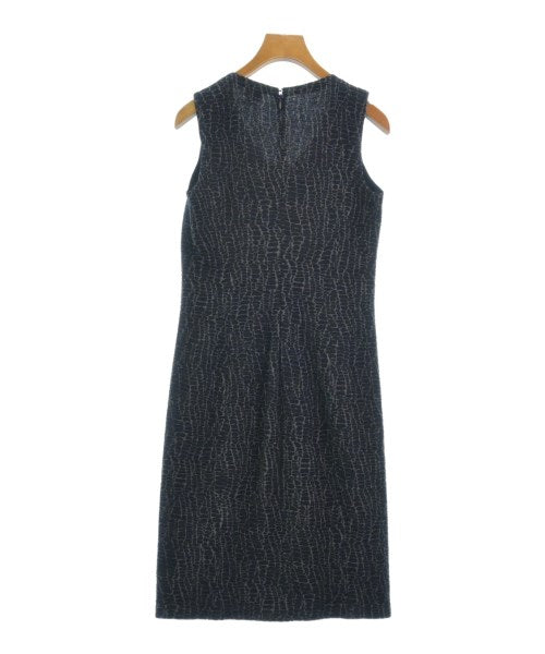 ARMANI COLLEZIONI ชุดเดรส