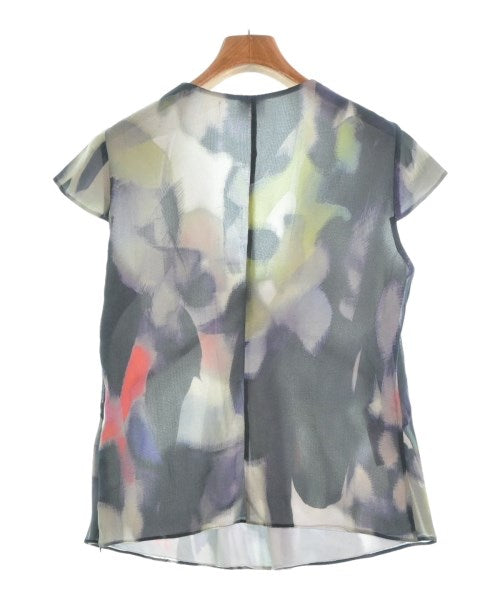 ARMANI COLLEZIONI เสื้อสตรี