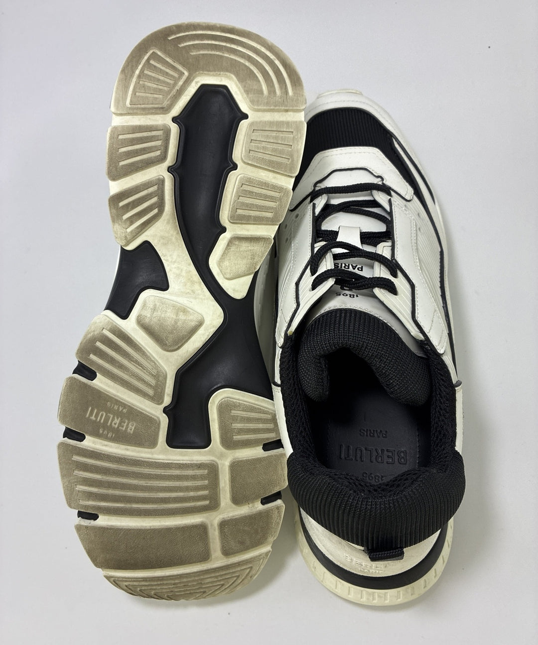 Berluti รองเท้าผ้าใบ