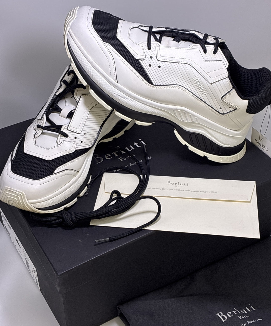Berluti รองเท้าผ้าใบ
