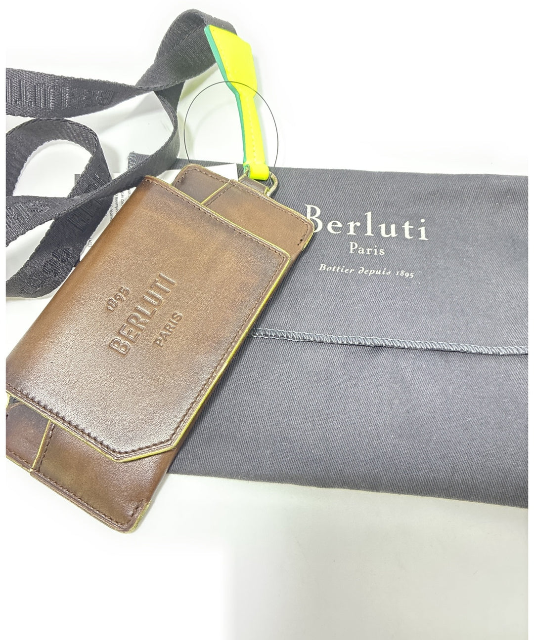 Berluti ผ้าพันคอ