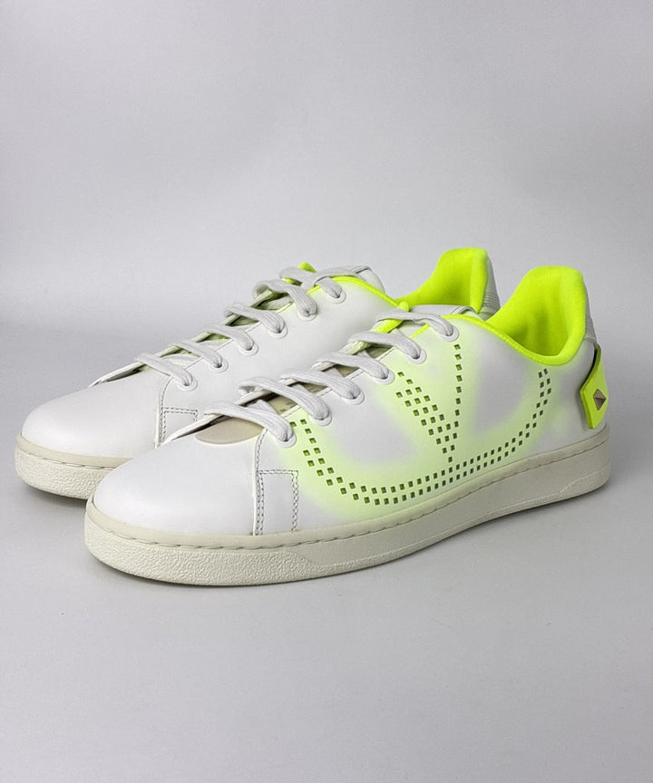 VALENTINO GARAVANI รองเท้าผ้าใบ