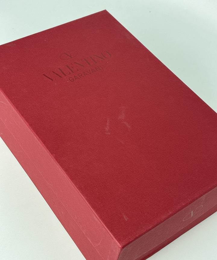 VALENTINO GARAVANI รองเท้าผ้าใบ