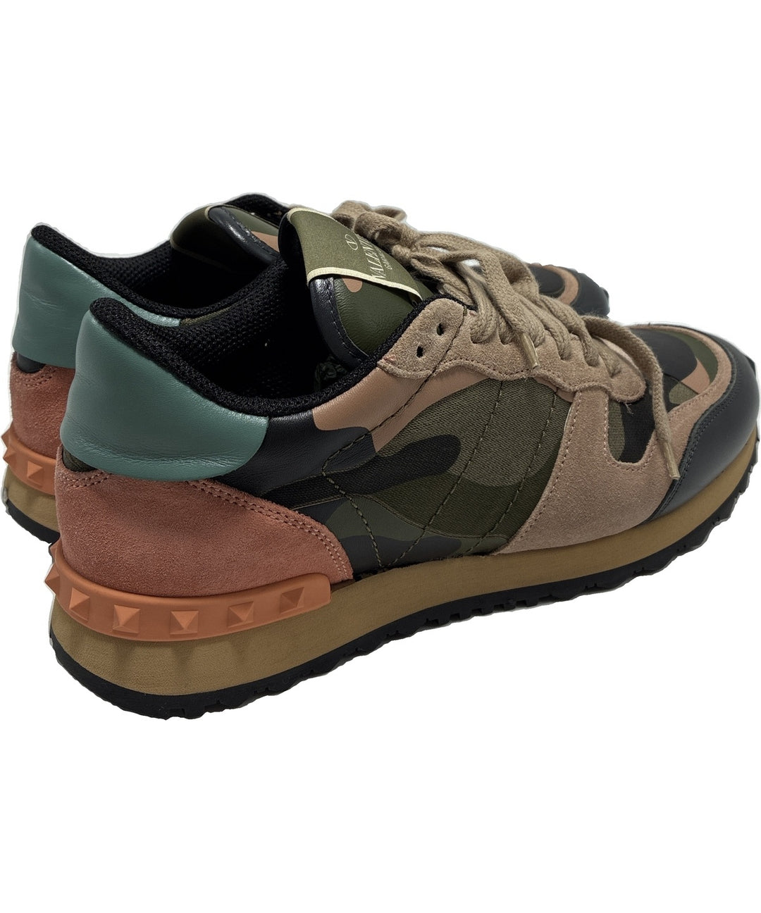 VALENTINO GARAVANI รองเท้าผ้าใบ