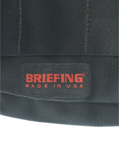 BRIEFING Shoulder bags