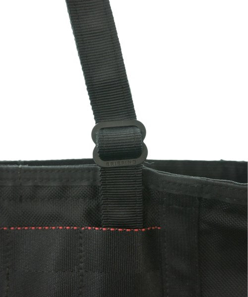BRIEFING Totes