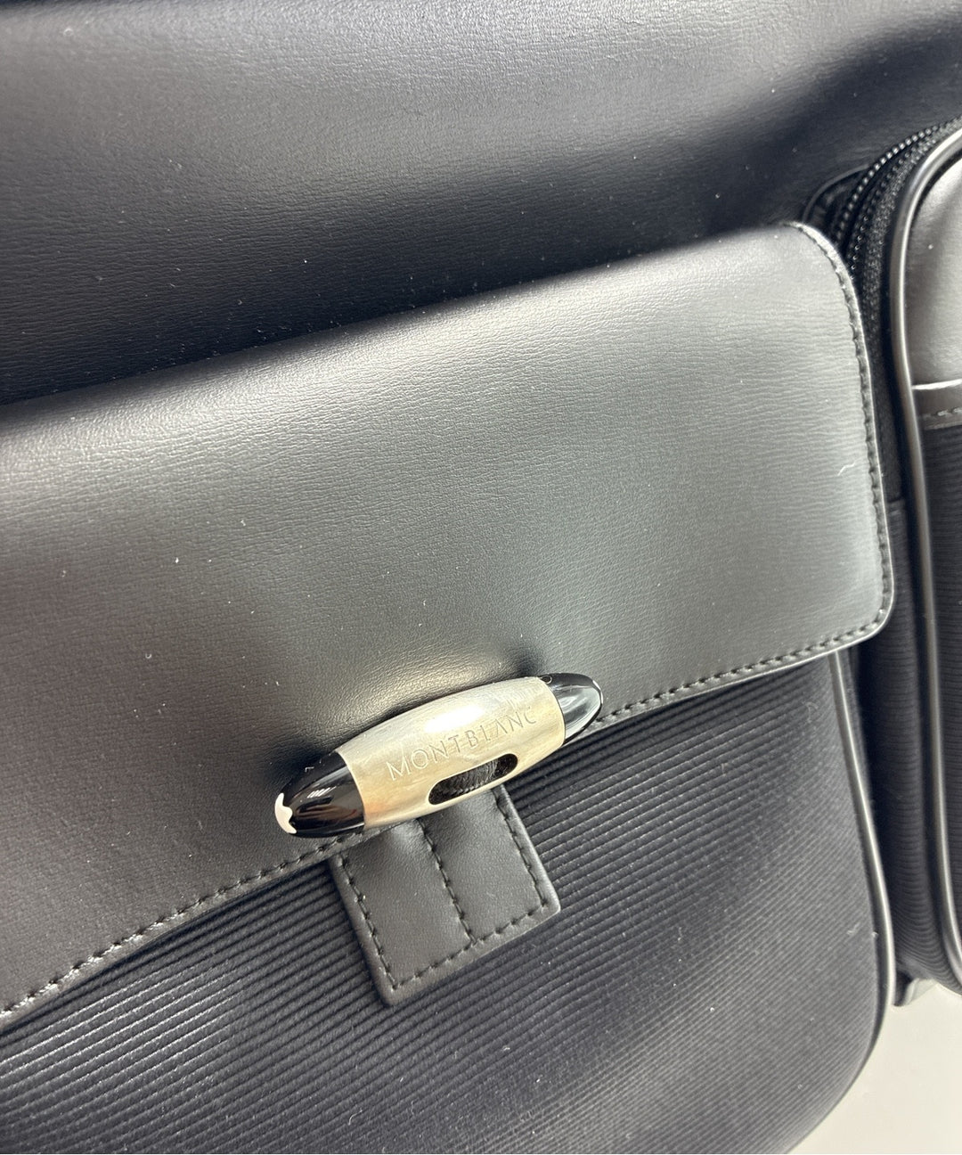 MONTBLANC กระเป๋าสะพาย