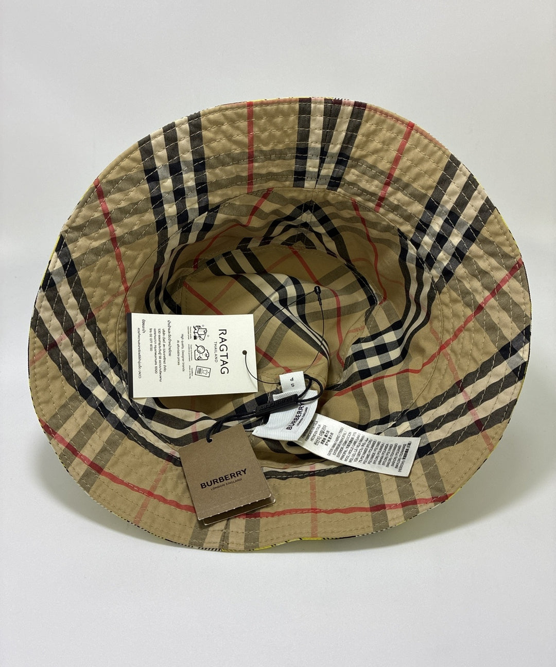 BURBERRY หมวก