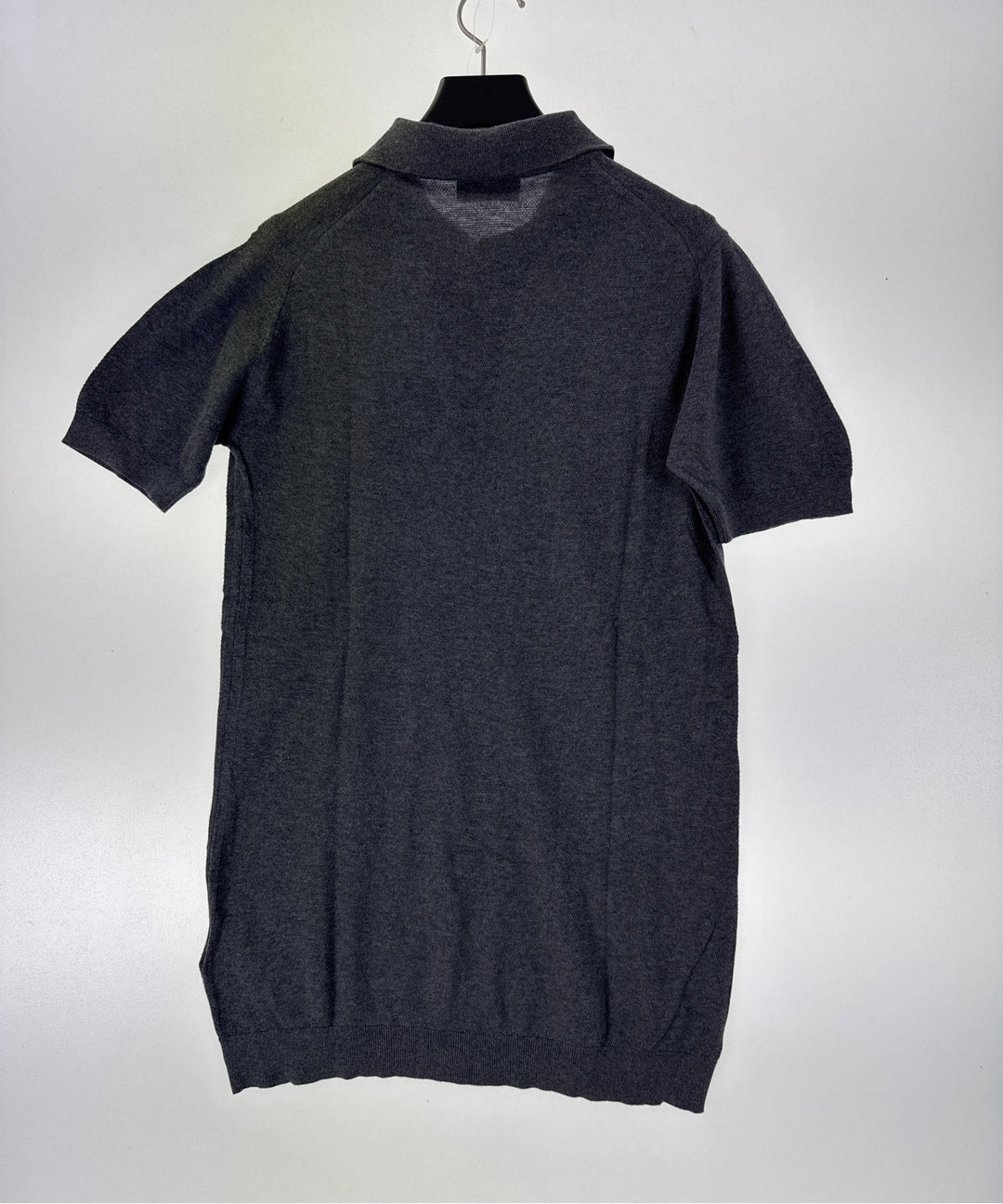 JOHN SMEDLEY เสื้อถัก