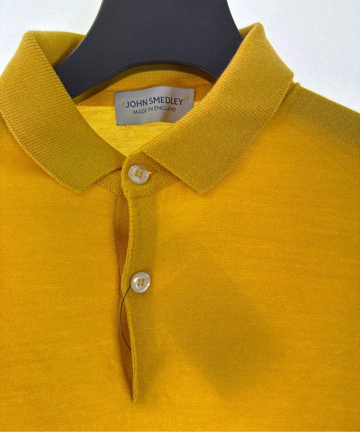 JOHN SMEDLEY เสื้อถัก