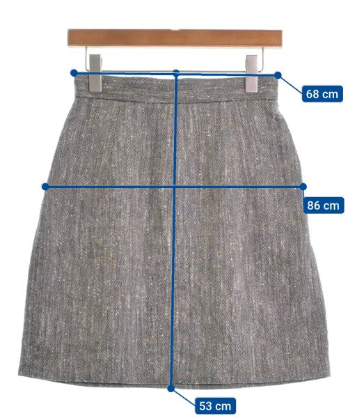 Max Mara กระโปรงยาวถึงเข่า
