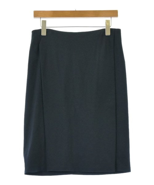 Max Mara กระโปรงยาวถึงเข่า