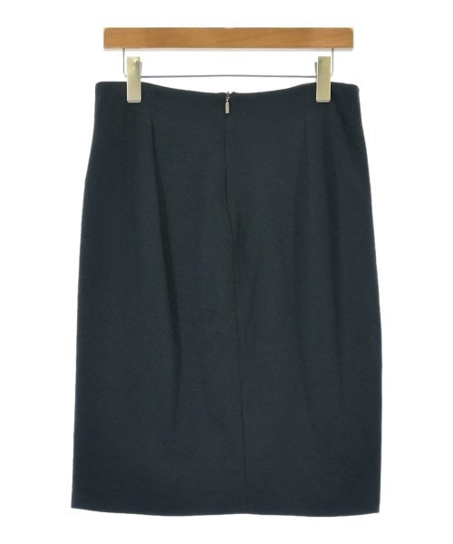 Max Mara กระโปรงยาวถึงเข่า