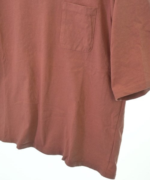 UNIVERSAL PRODUCTS เสื้อยืด/เสื้อท็อปส์