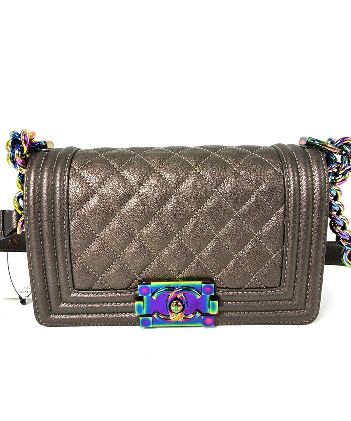 CHANEL กระเป๋าสะพาย