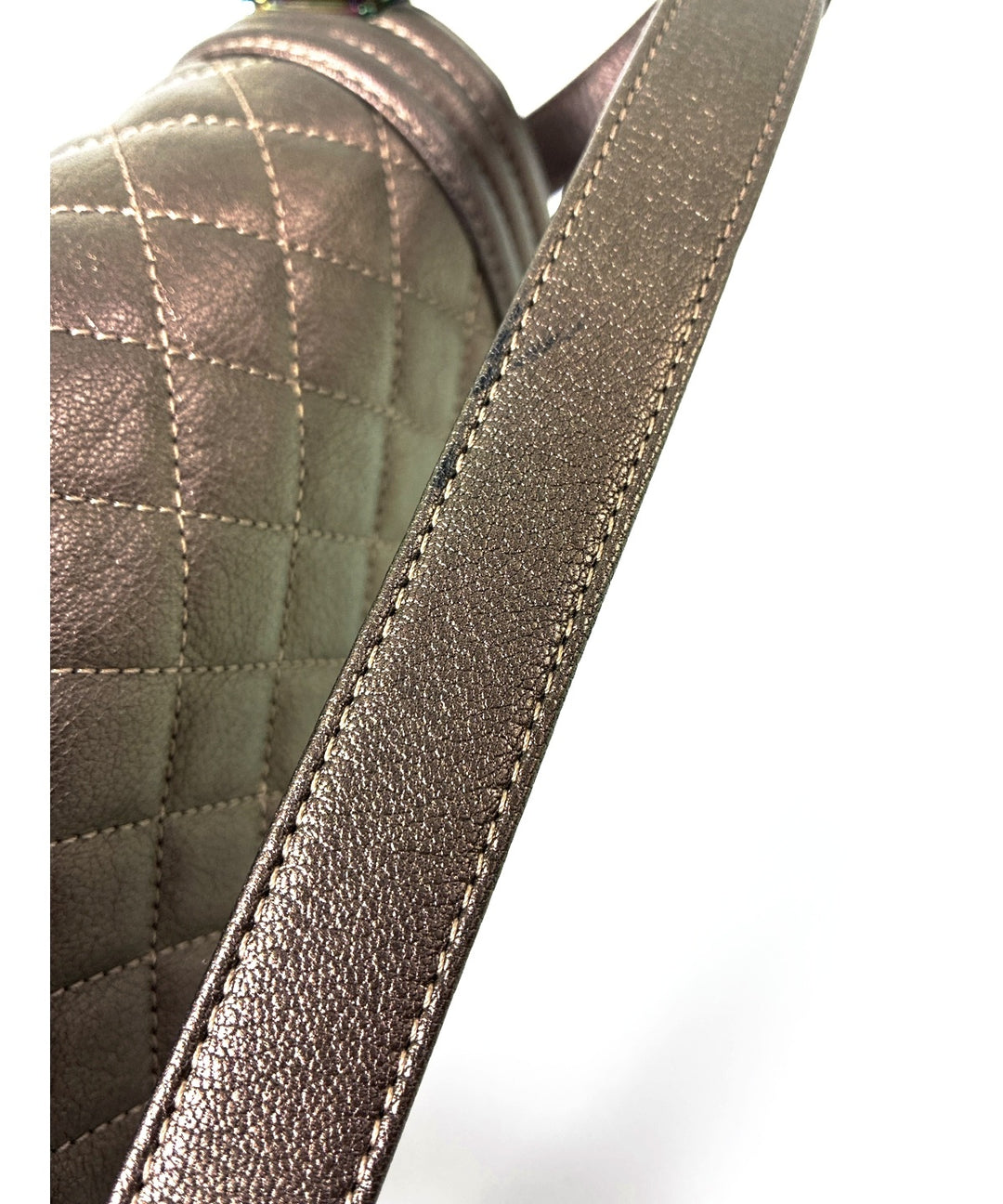 CHANEL กระเป๋าสะพาย