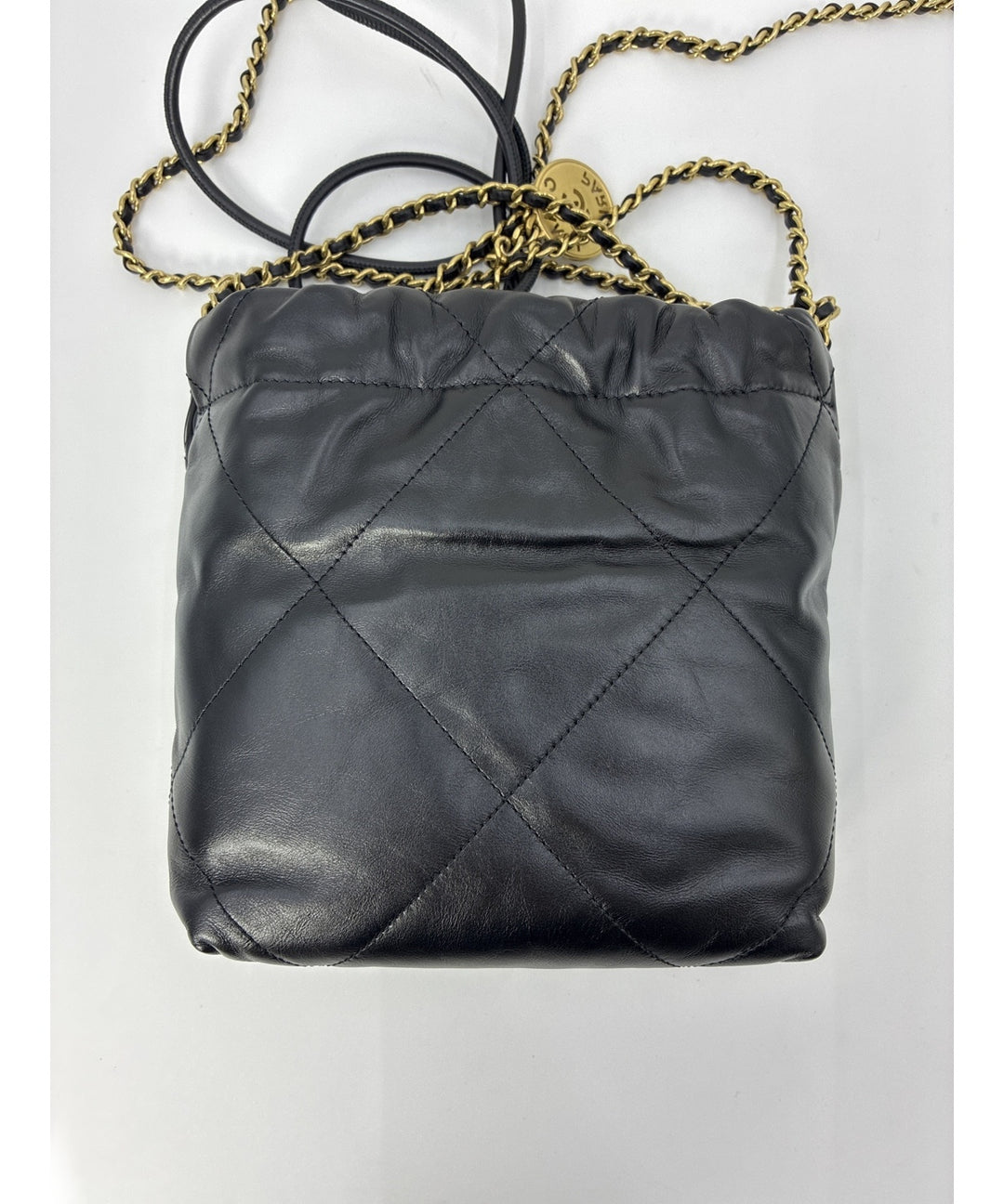 CHANEL กระเป๋าสะพาย