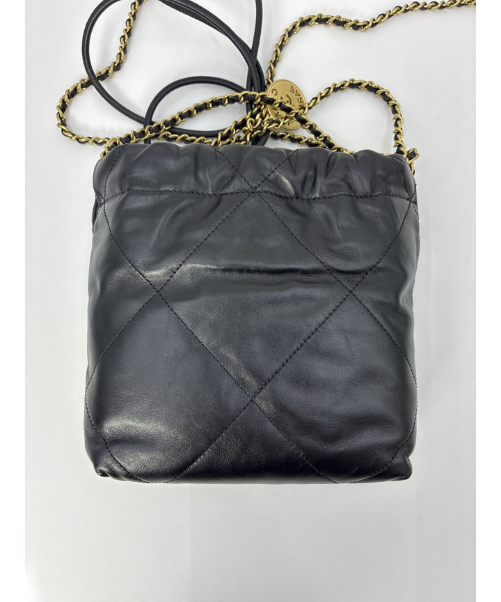 CHANEL กระเป๋าสะพาย