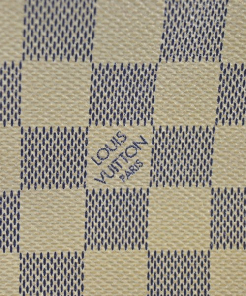 LOUIS VUITTON กระเป๋าสะพาย