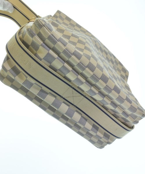 LOUIS VUITTON กระเป๋าสะพาย