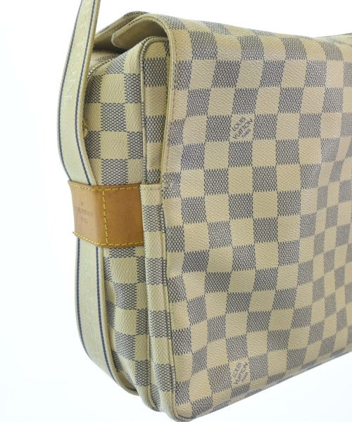 LOUIS VUITTON กระเป๋าสะพาย
