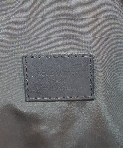 LOUIS VUITTON กระเป๋าใส่อุปกรณ์ขนาดใหญ่