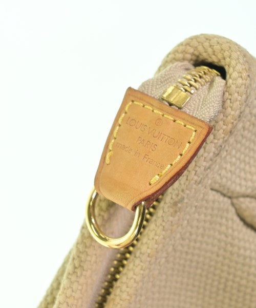 LOUIS VUITTON กระเป๋าถือขนาดใหญ่