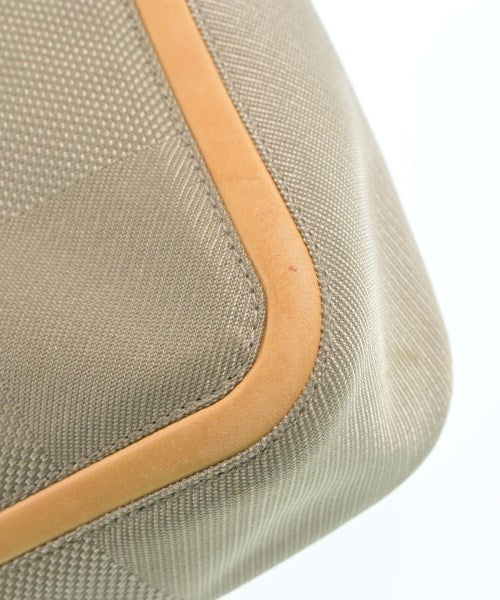 LOUIS VUITTON กระเป๋าสะพาย