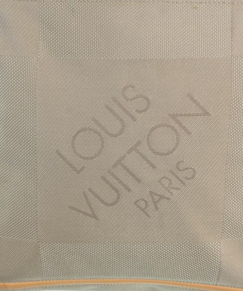 LOUIS VUITTON กระเป๋าสะพาย