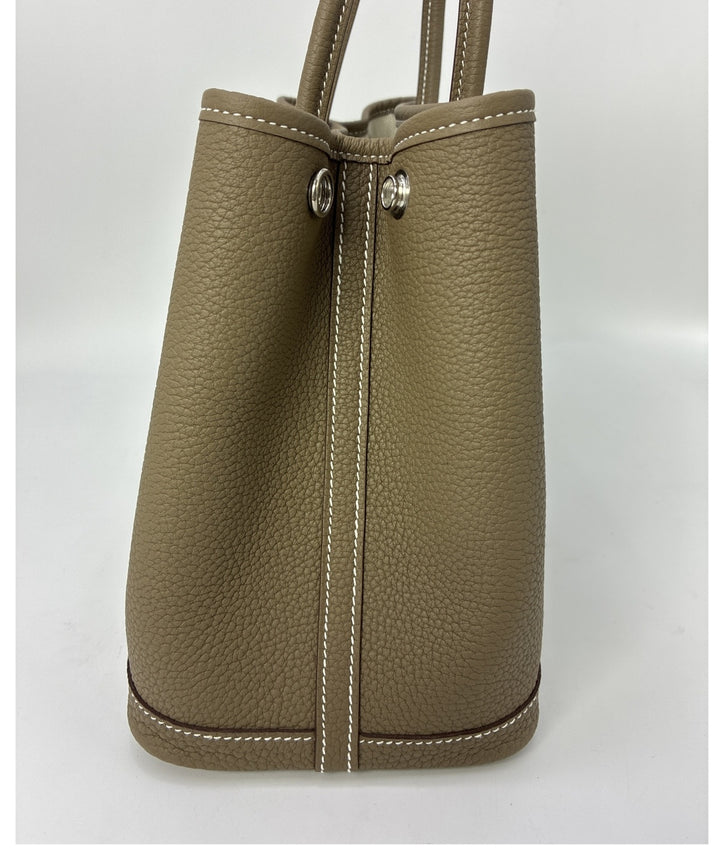 HERMES กระเป๋าถือ