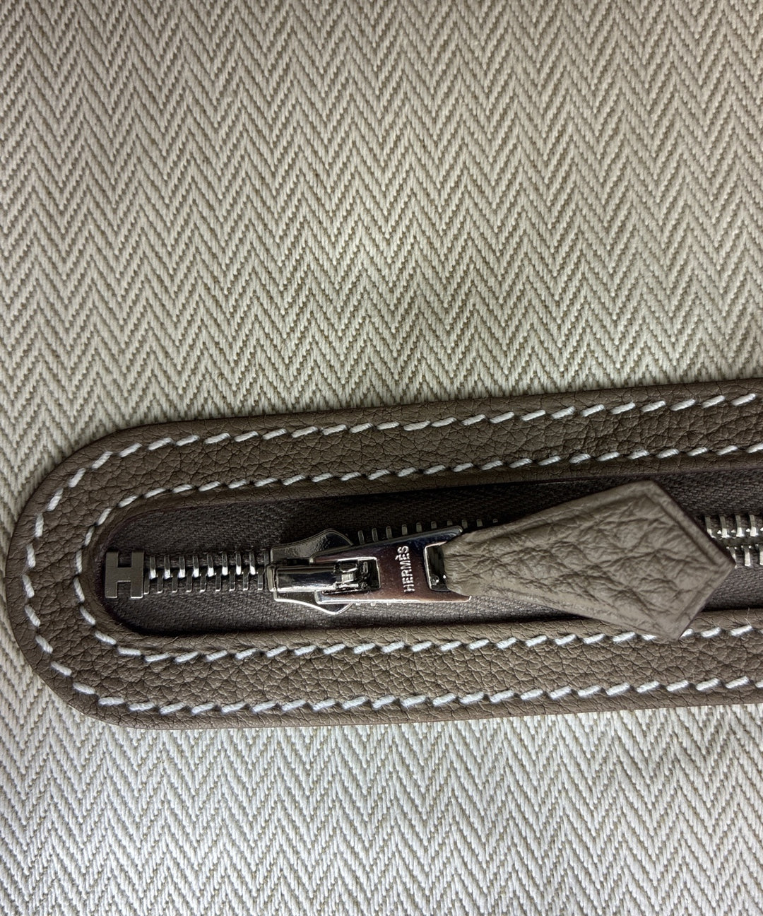 HERMES กระเป๋าถือ