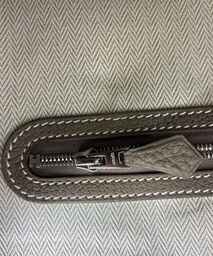 HERMES กระเป๋าถือ