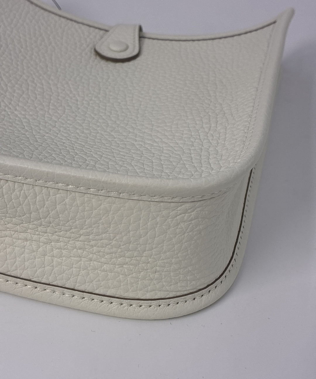 HERMES กระเป๋าสะพาย